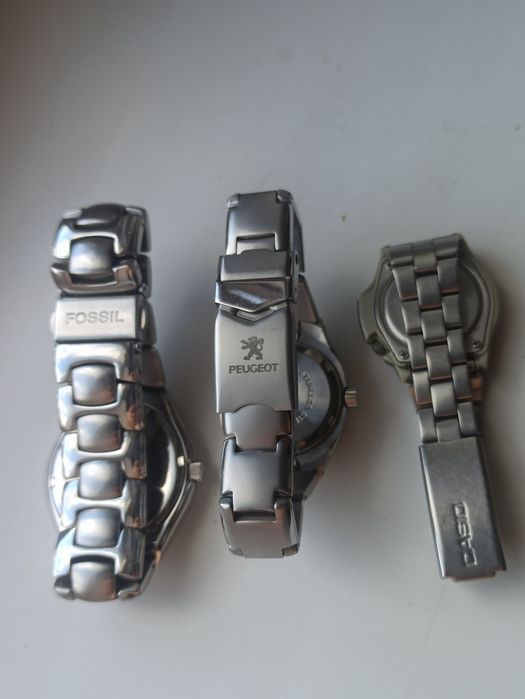 Фирменные часы, годинник Casio, Fossil, Peugeot 807