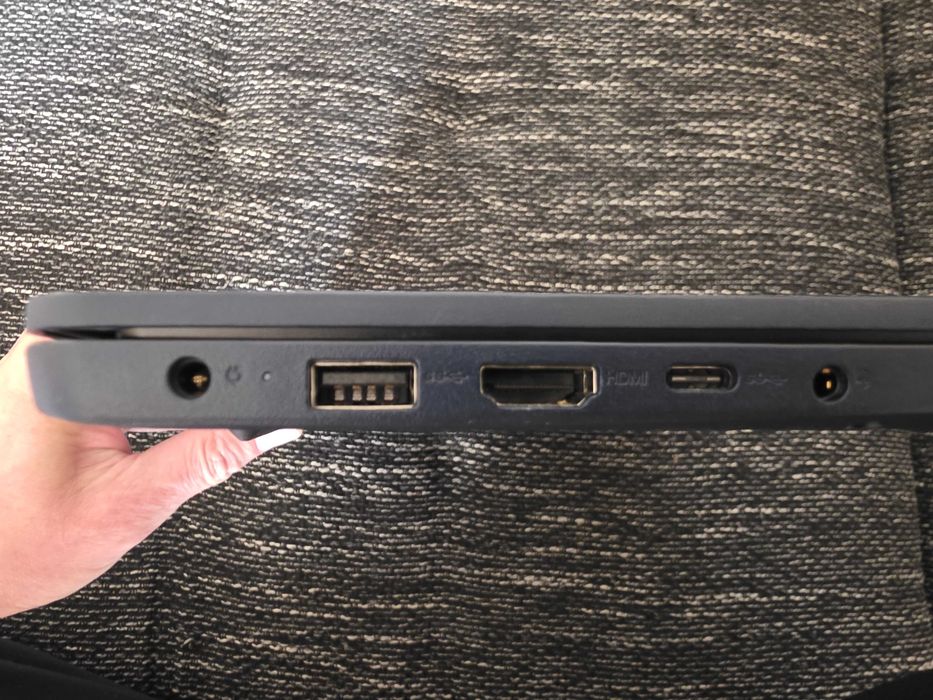 Ноутбук Lenovo IdeaPad 1 14IGL7 (82V60013UK)