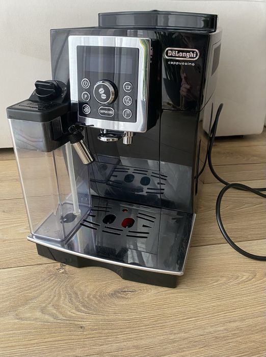Ekspres ciśnieniowy DeLonghi Cappucino ECAM23.460.B Cappuccino