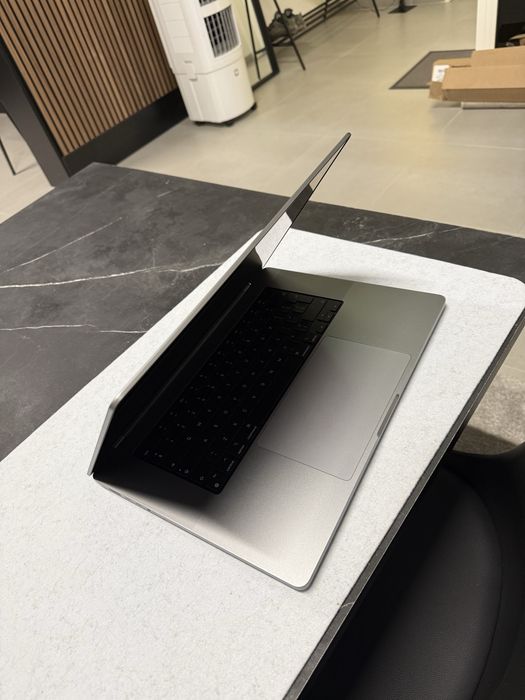 MacBook Pro M1Pro 32gbRam  16’