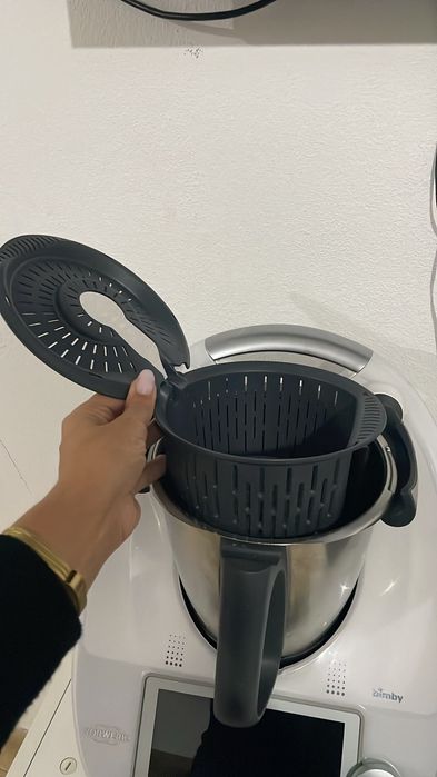 Bimby Vorwerk com acessórios