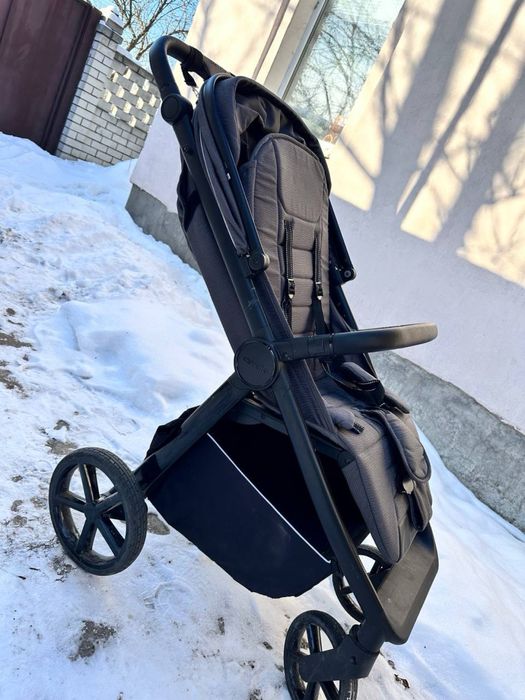 Дитячий візочок Carrello bravo sl