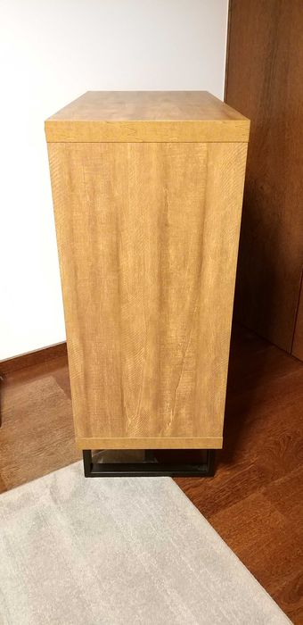 Móvel novo para sala, hall ou escritório