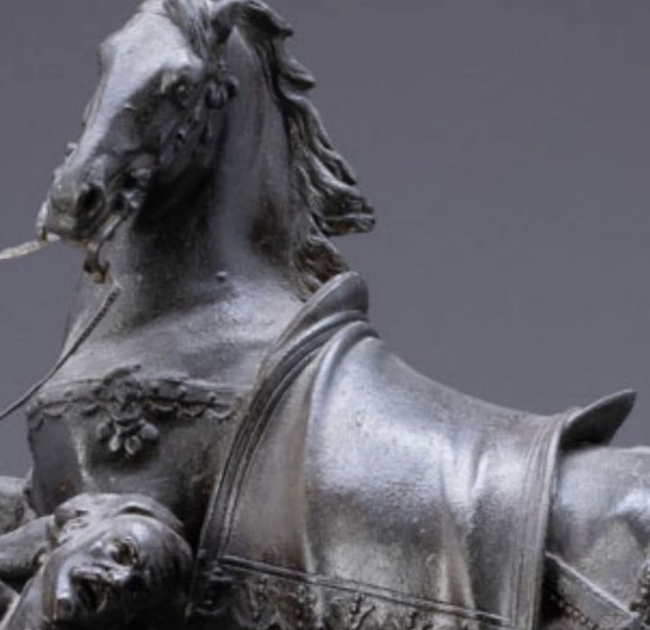 Extraordinário relogio de grandes dimensões em bronze