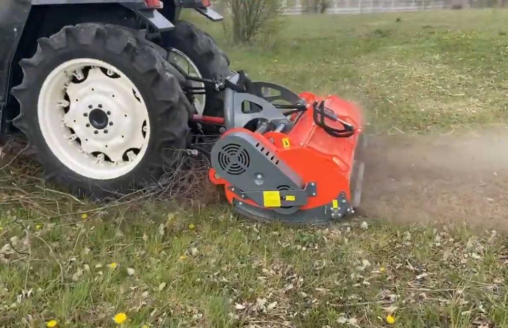 Мульчер універсальний Menasor 290 подрібнювач решток кукурудзи косилка