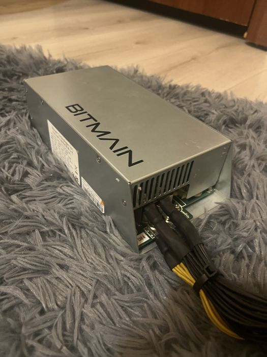 Блок питания 13.9В 133А для домашнего автозвука (мощный)