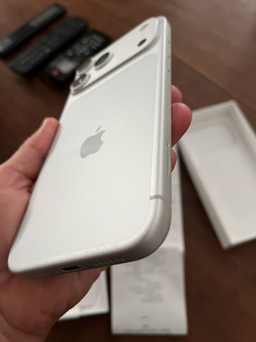 Iphone 17 pro max novo garantia