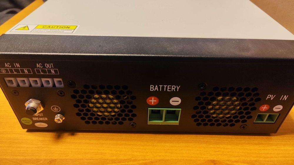 Inwerter falownik hybrydowy  24V 3000VA