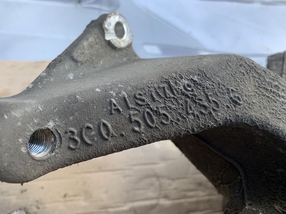 Задня цапфа, ступиця Tiguan b6 b7 cc, тігуан, повний привід, 4 motion