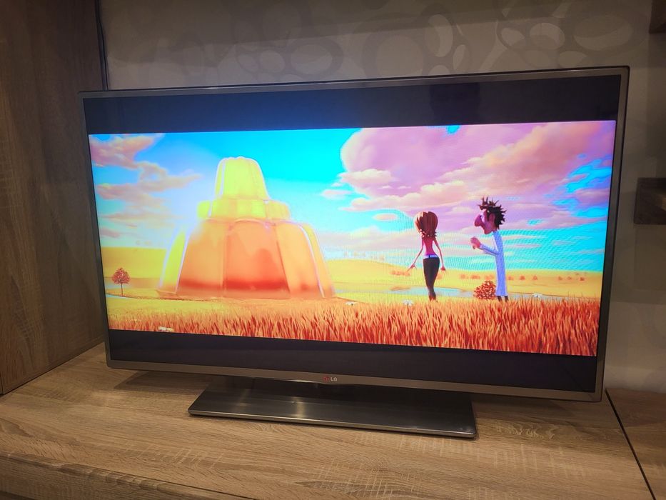 Телевізор LG smart TV, 39 дюймів 3D