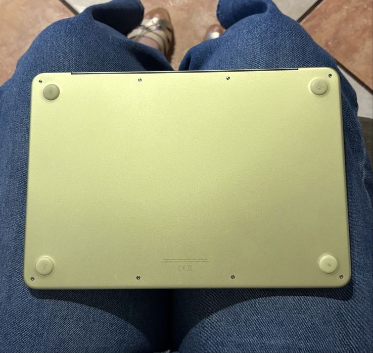 MacBook Neo 13" A18 Pro | 8GB | 512GB | Cítrico