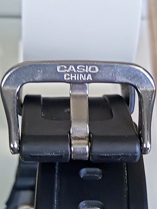 Zegarek Casio G-Shock GA-2100