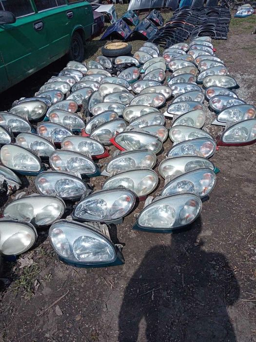 Капот Део Ланос.Розборка.