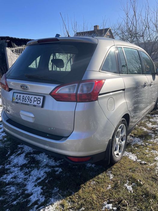 Продам Ford C max 7 мест