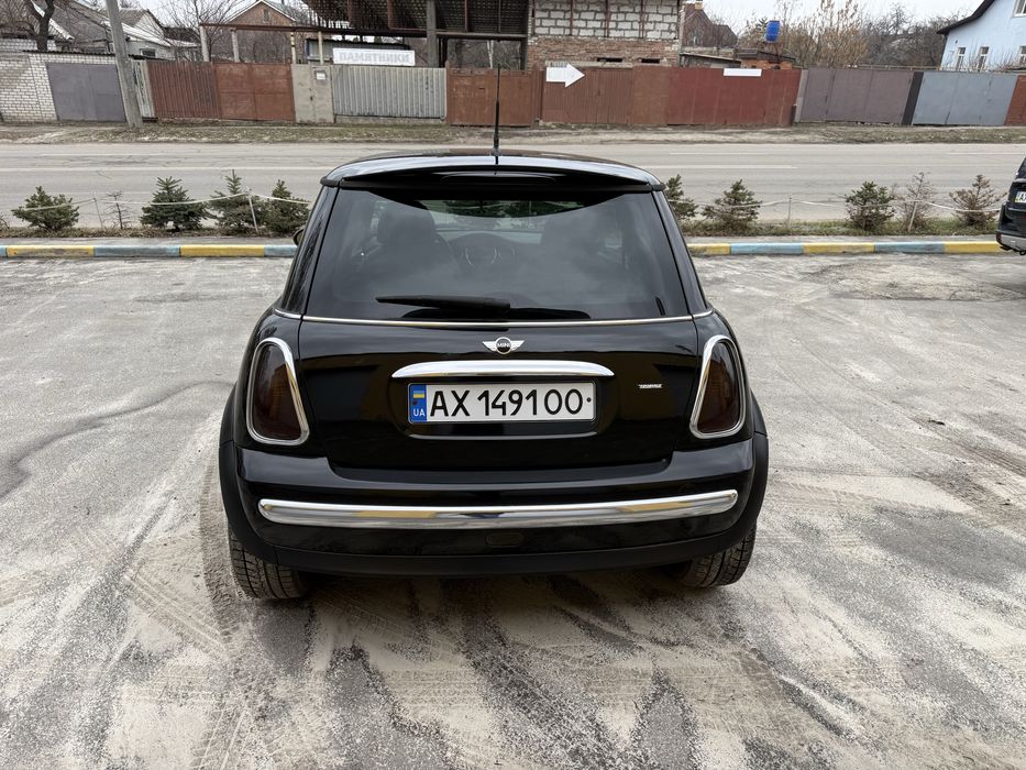 Продам Mini Cooper