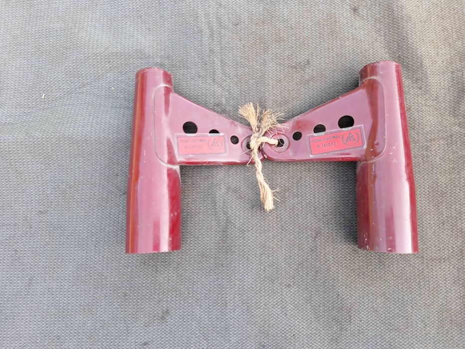 Suportes farol efs
Nova Stock Antigo.
Para venda!!