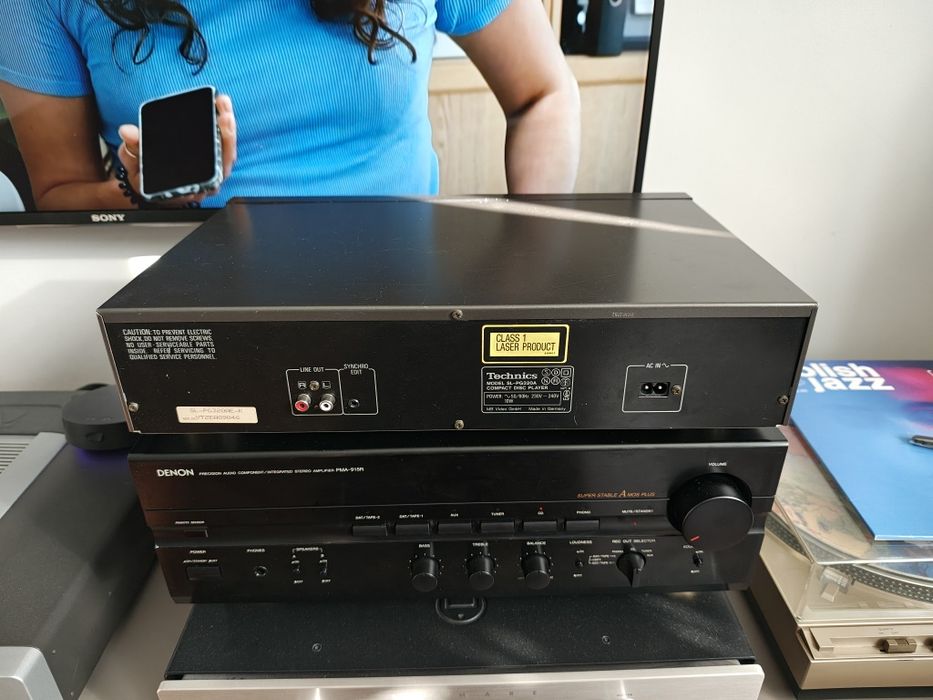 Odtwarzacz CD Technics SL-PG320A