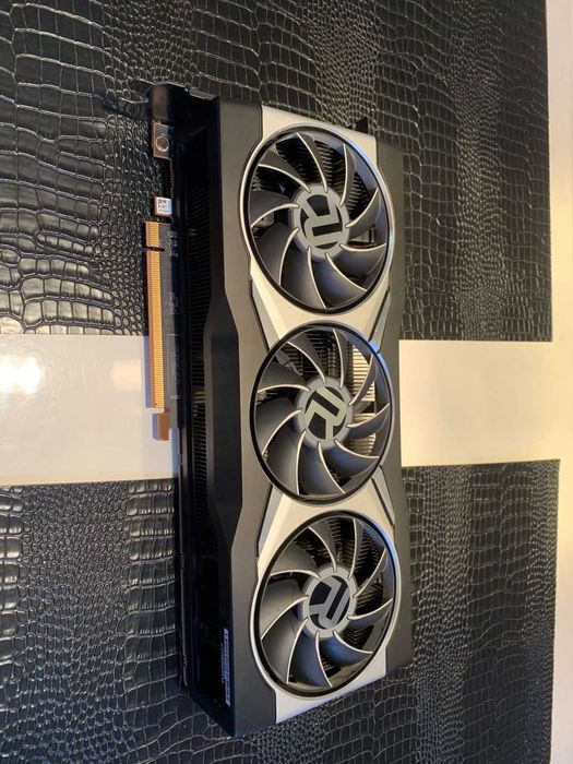 Radeon 6900 XT referencyjna