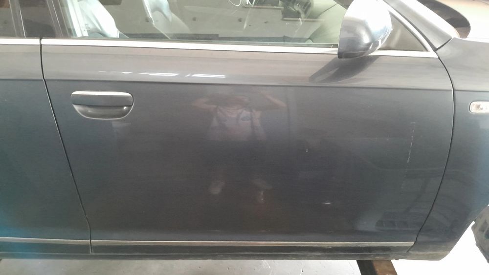 Porta frente direita AUDI A6 Avant (4F5, C6)