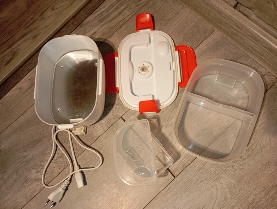 Elektryczny lunch box. Podgrzewacz do żywności 40W BEPER biały,czerwon