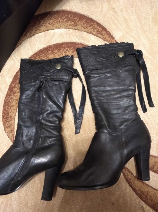 Сапоги женские кожаные демисезонные р. 41