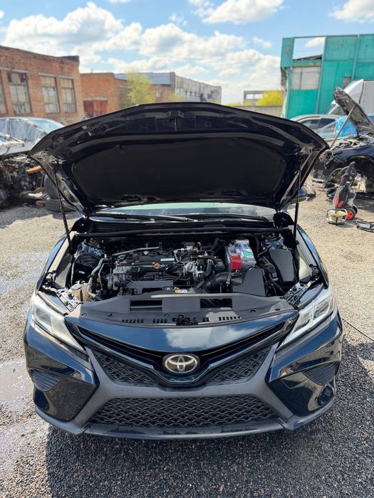 Капот Camry 70  2017 - 2024 колір 221 2.5 акпп Розборка