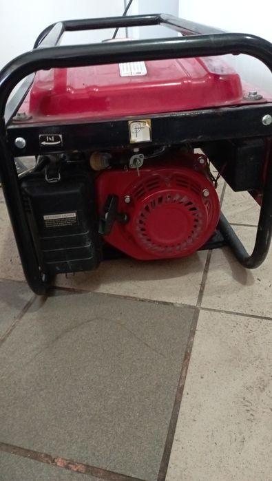 Бензогенератор генератор бензиновий