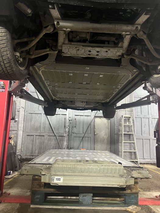 Tesla діагностика, кодування блоків, додавання ключів, відновл. та ін.