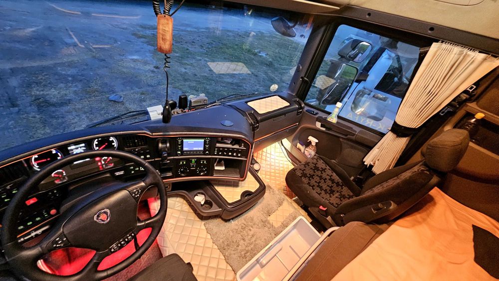 Scania r410 2015 rok