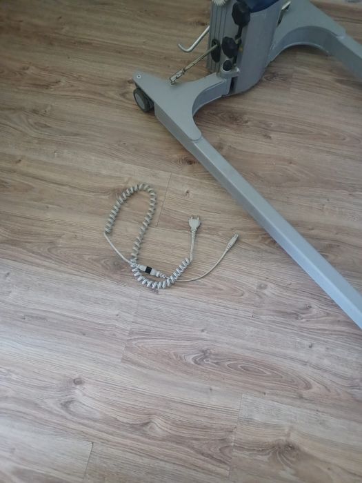 Podnosnik medyczny dżwig  invacare dla osób o wadze 180kg