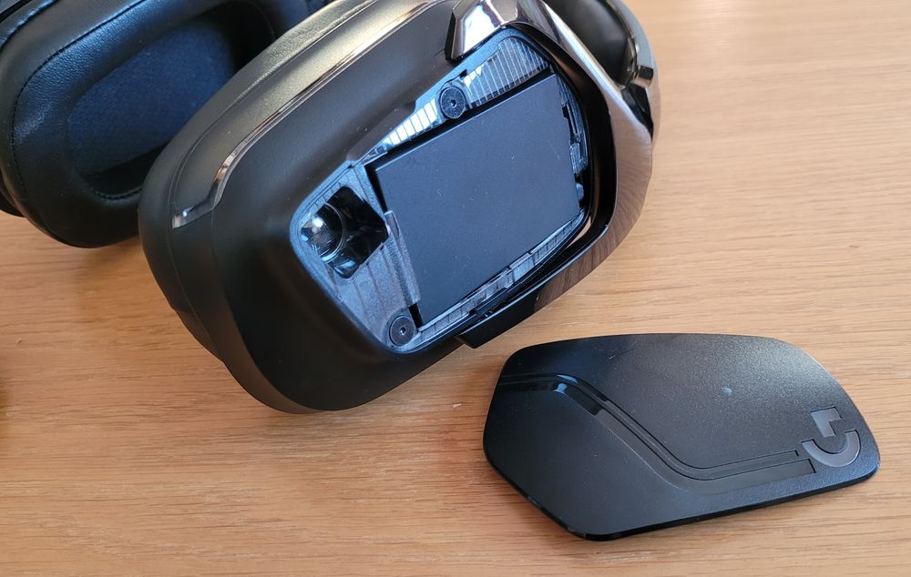 Logitech G935.  100 % działajaca
