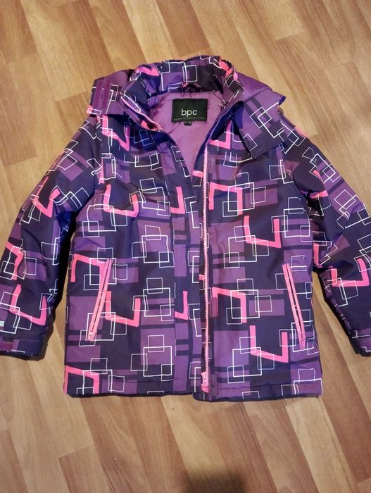 Куртка на девочку 152-158 на прохладную осень