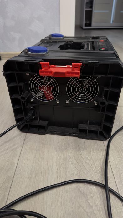 Зарядна станція 3500W