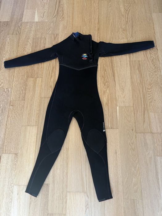 Fato de surf Rip Curl, modelo FLASH/BOMB 4/3 SEALED tamanho 8 anos.