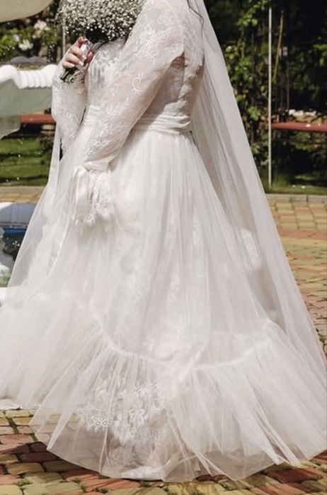 Весільна сукня plus size