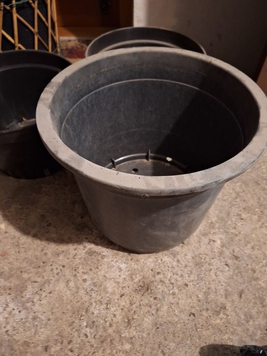 Doniczki do ogrodu 5 szt duże