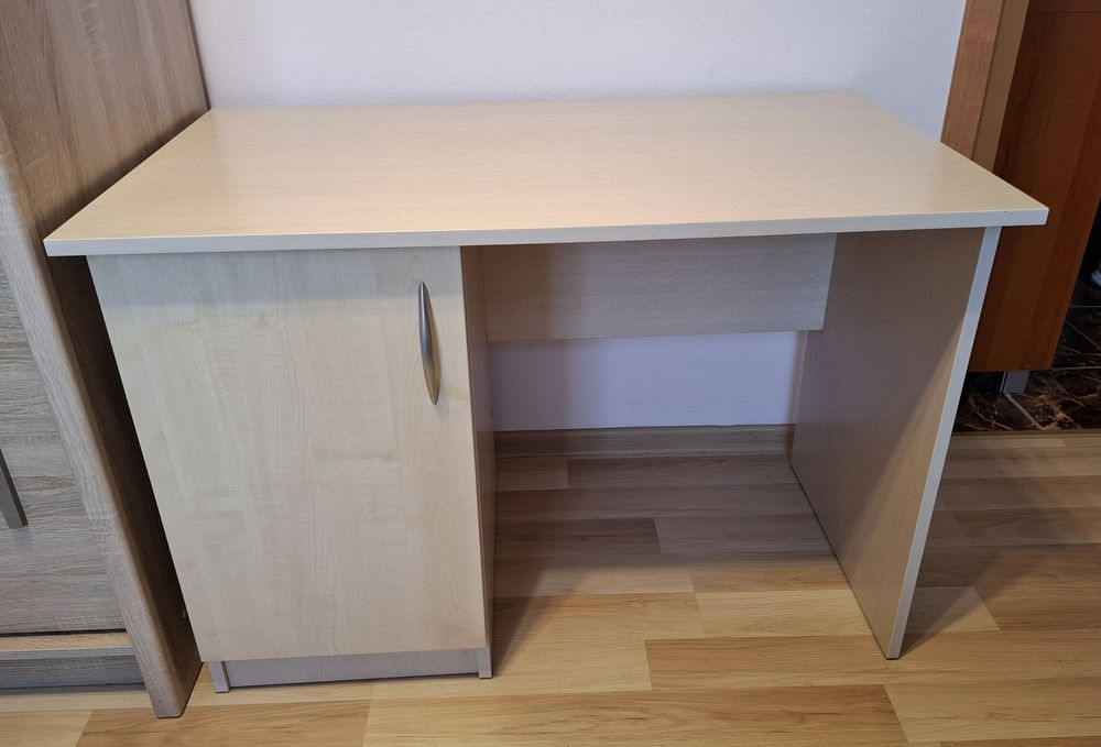 Biurko od stolarza