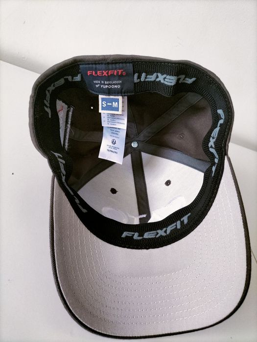 Бейсболка Flexfit