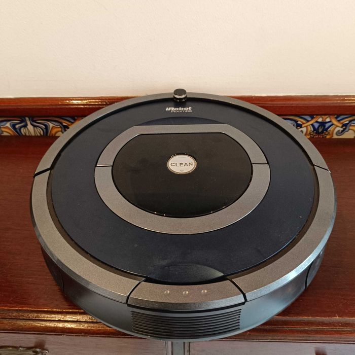 Roomba 785 (com barreiras virtuais e todos os acessórios)