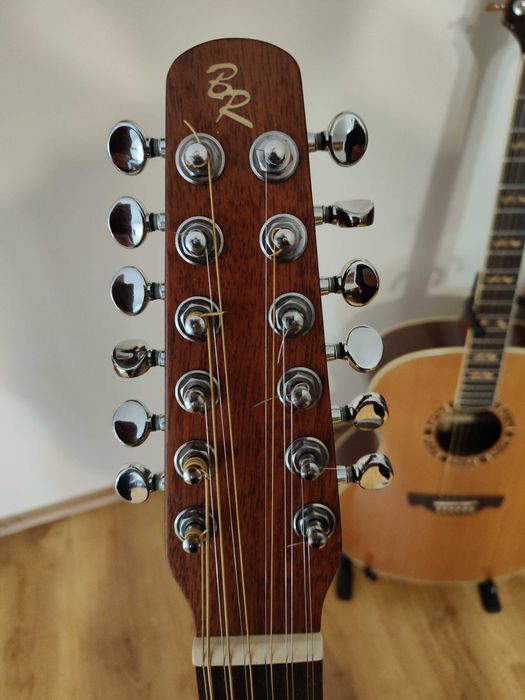 gitara akustyczna Baton Rauge
