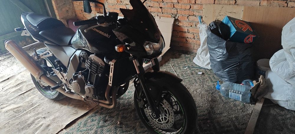 Продам Kawasaki Z750