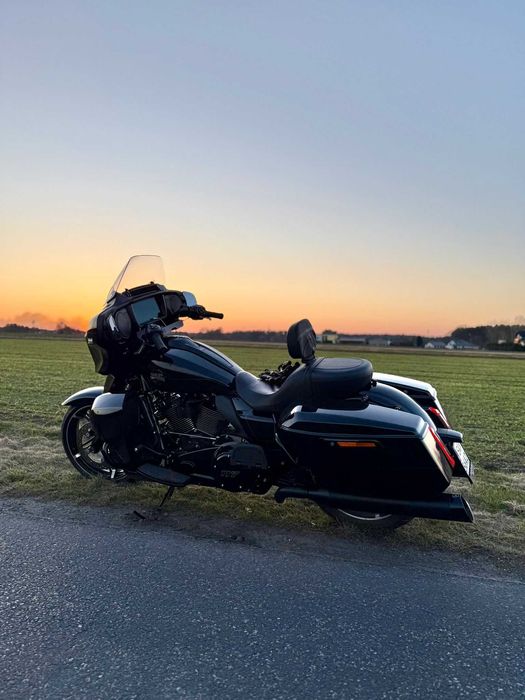 Harley-Davidson Street Glide 117 (2025) – Wynajem | Touring Premium