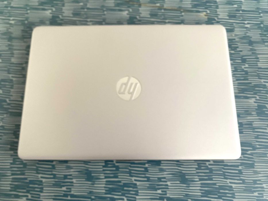 Portátil HP 250 G8 | Intel i3 10ª Gen | 16GB RAM | SSD 256GB