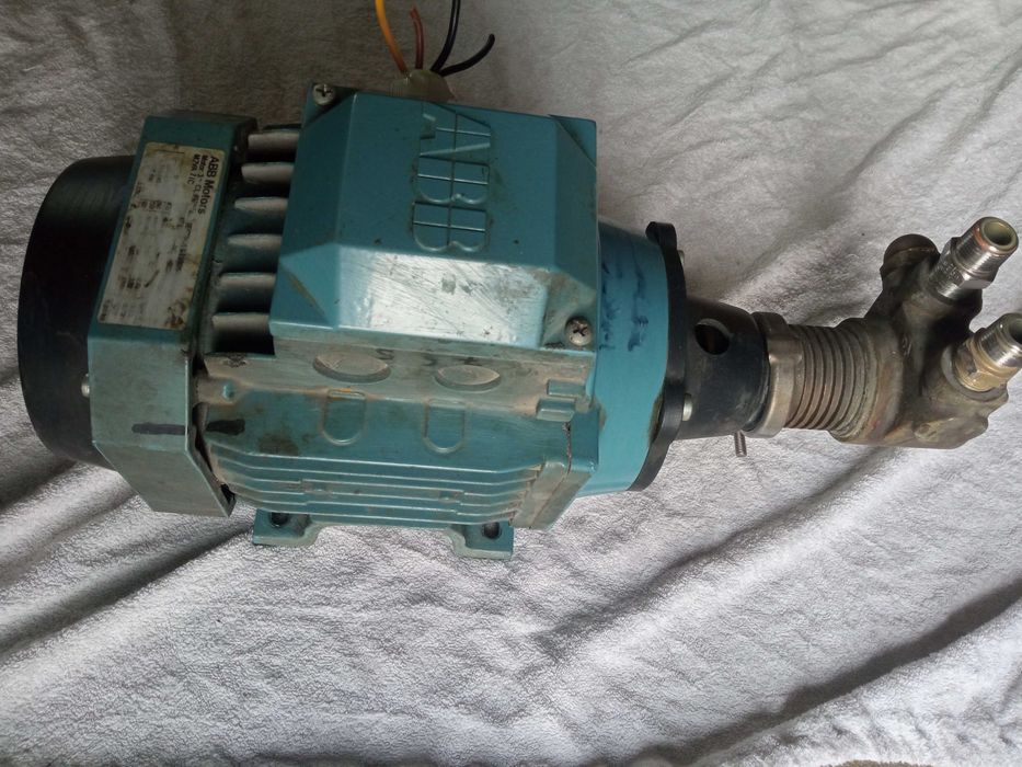 Silnik elektryczny ABB Motors M2VA 71C
