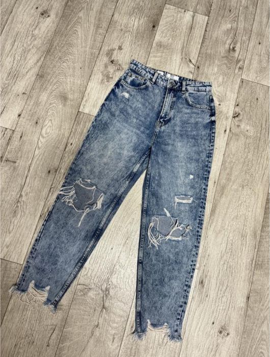 Джинси мом Bershka