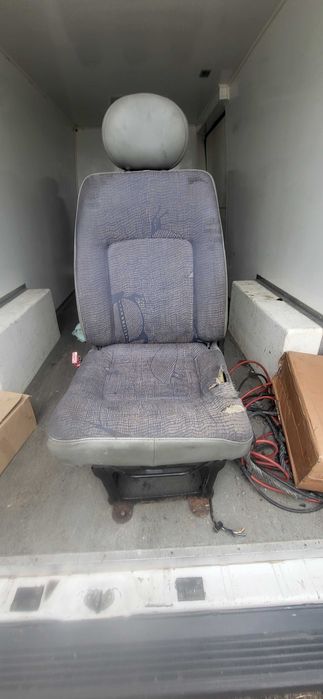 Renault master 2 movano interstar fotele 9 osob