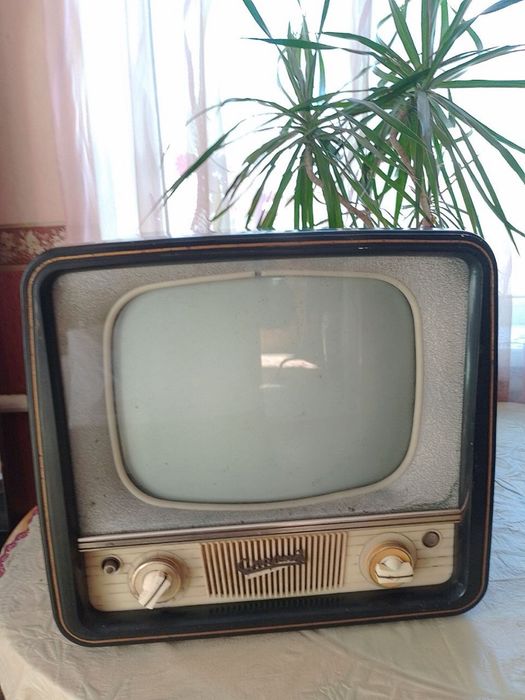Продам  ретро телевізор часів СССР, 1959 рв