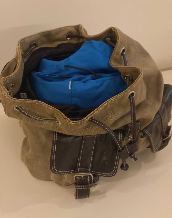 Mochila em Lona - Caminhada