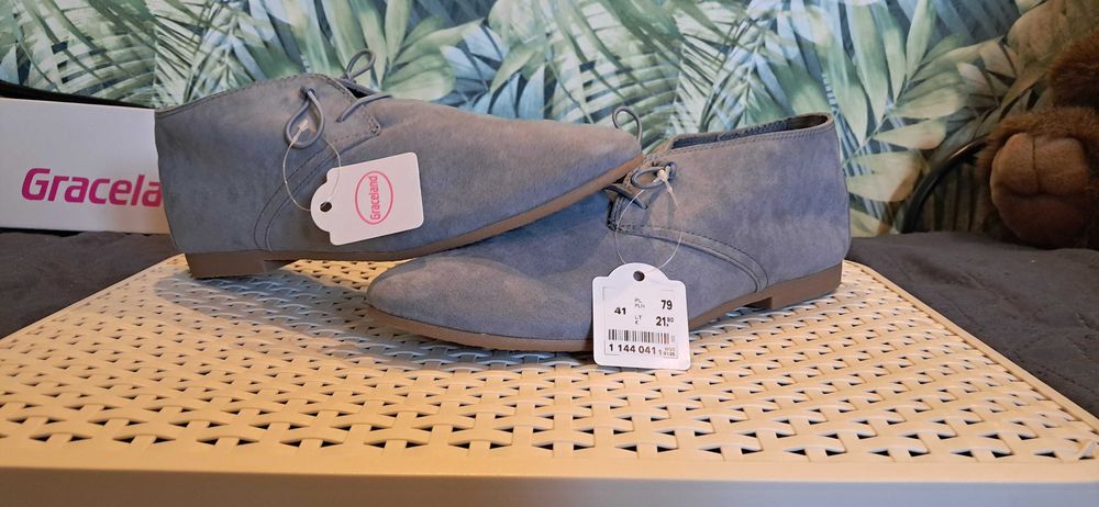 Buty wiosenne, letnie, nowe r.41