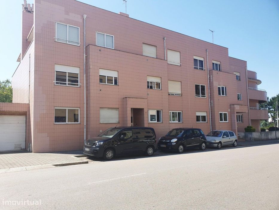 Apartamento T2 na Madalena, perto da praia